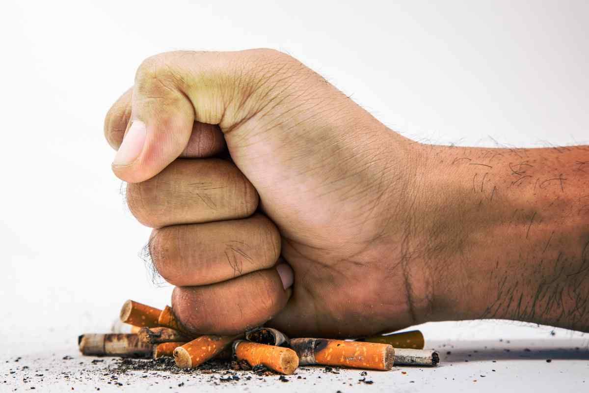 Europa a caccia di soldi, maxi rincaro su sigarette e tabacco: